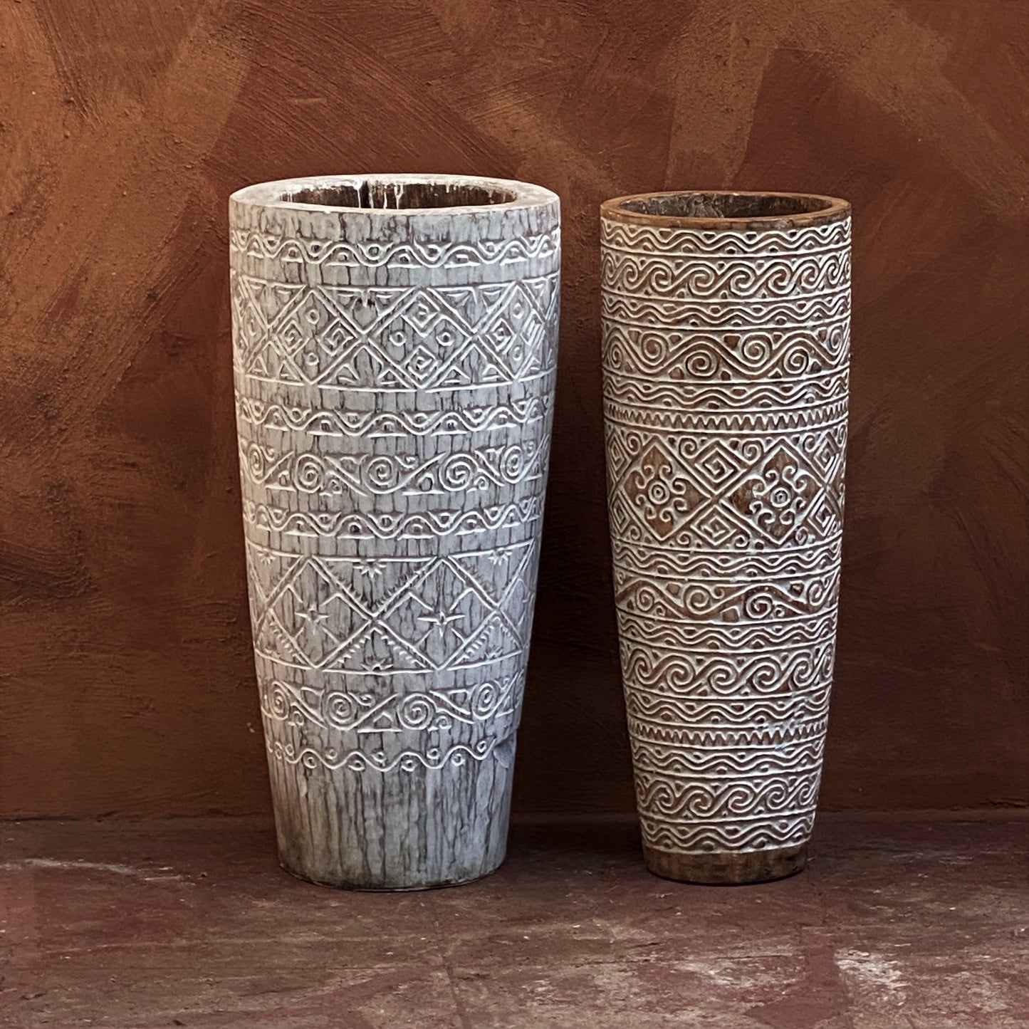 ENGRAVED VESSEL (INDONESIA) COCONUT 50L 50W 60H WHTW