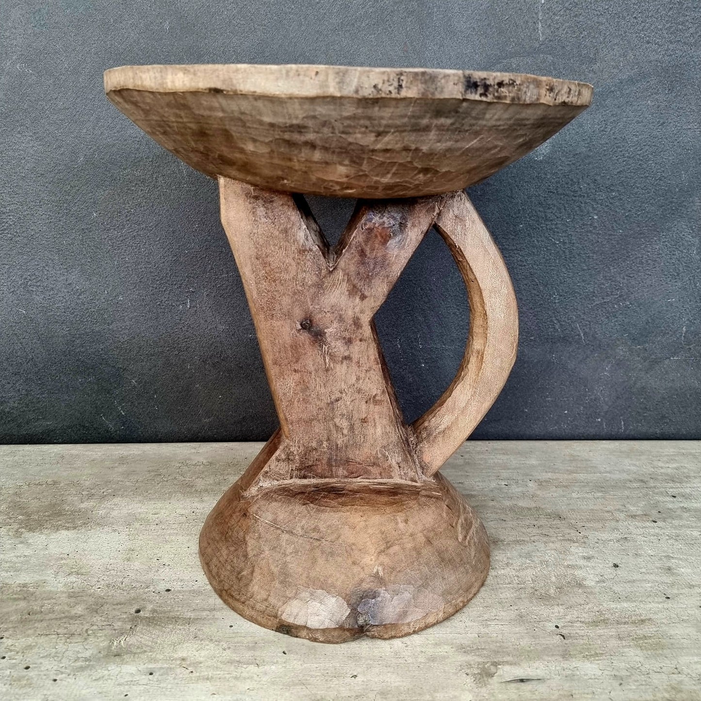 TONGA STOOL (ZIMBABWE) 38W 36H
