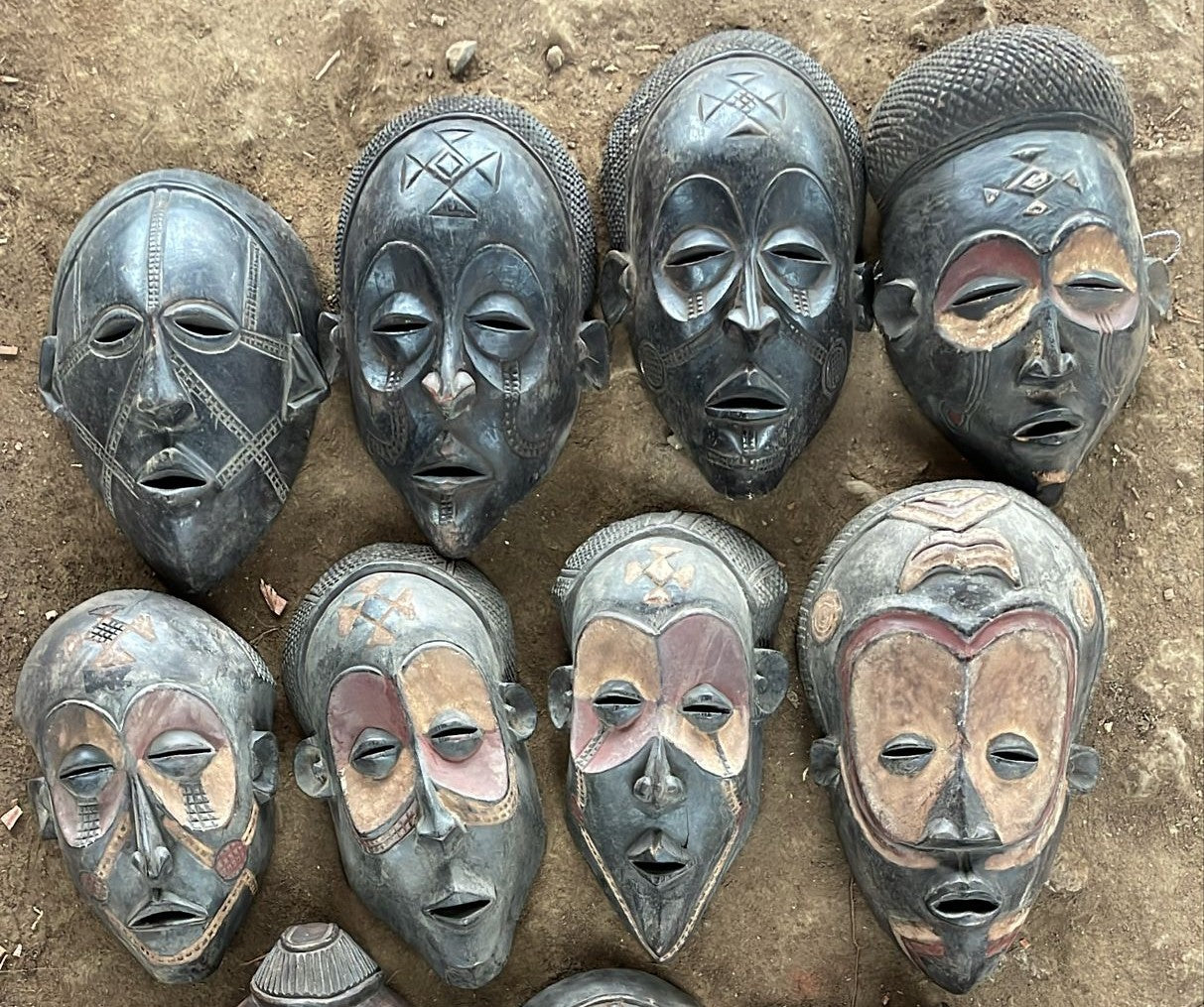 CHOKWE MASK (REPUBLIC OF CONGO) 33-38H