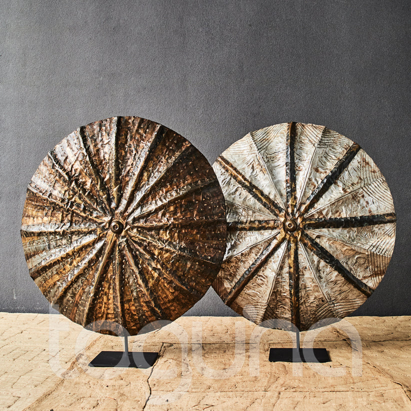 DECORATIVE SHIELD (CAMEROON) 55D METAL