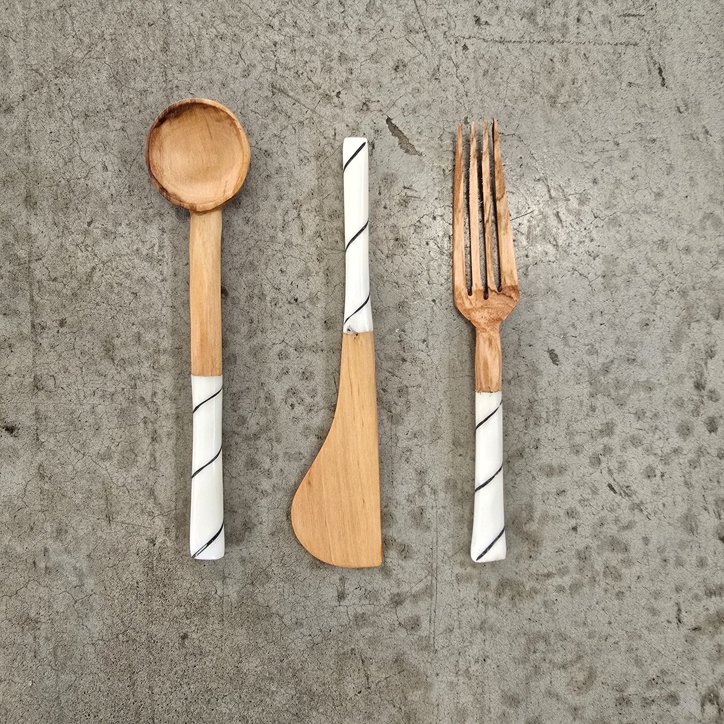 CUTLERY SERVERS (KENYA) SET 3 MIX