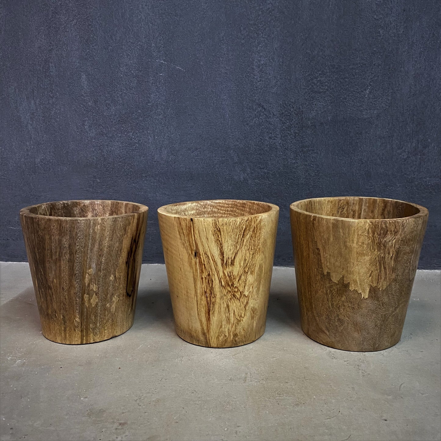 BALINESE PLANTER (INDONESIA) 15L 15W 10H NAT
