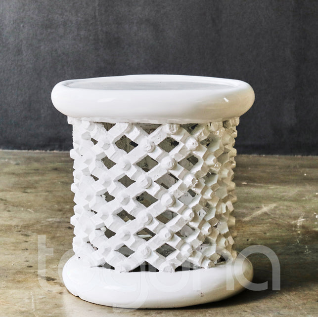 BAMILEKE STOOL/SIDE-TABLE (CAMEROON) 40D 40H CUSTOM