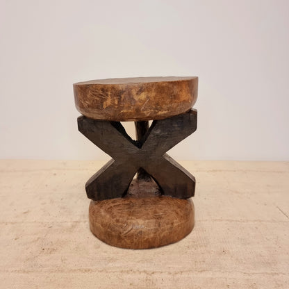 TONGA STOOL (ZIMBABWE) 20W 24H