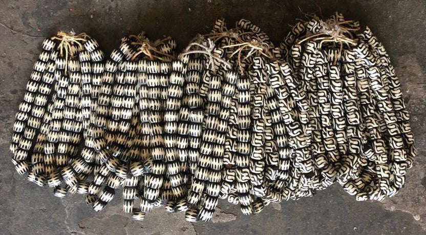 BONE BEAD (KENYA) LRG BTK