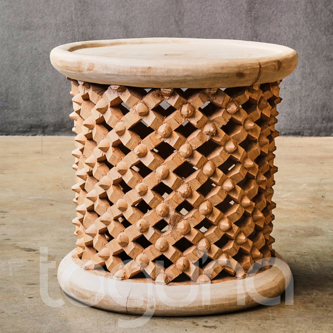 BAMILEKE STOOL/SIDE-TABLE (CAMEROON) 50D 50H NATURAL