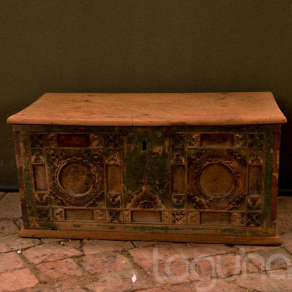 ANTIQUE DOWRY CHEST (INDONESIA) 63L 33W 29H