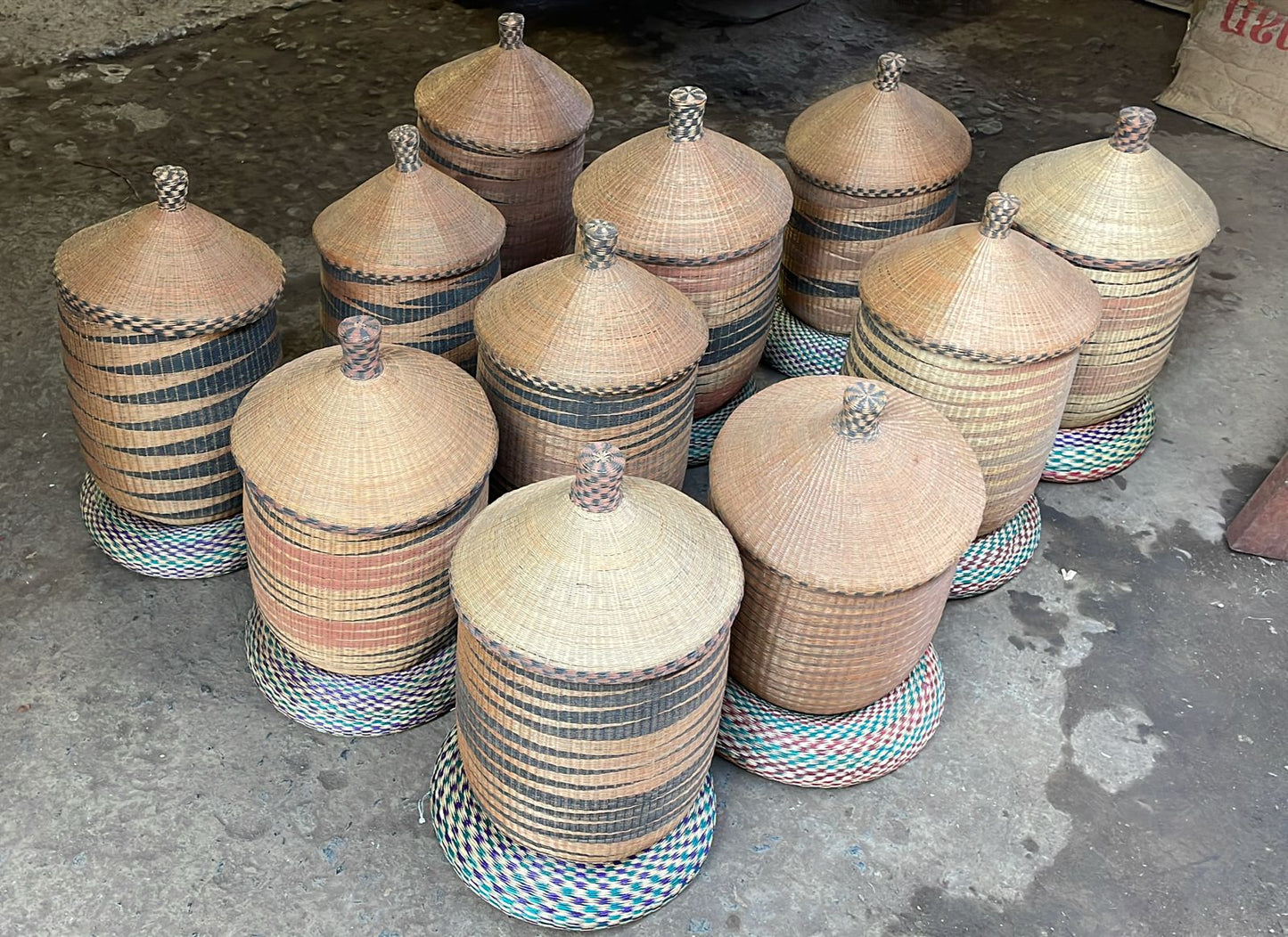 TUTSI CONTAINER BASKET & LID (RWANDA) 40H