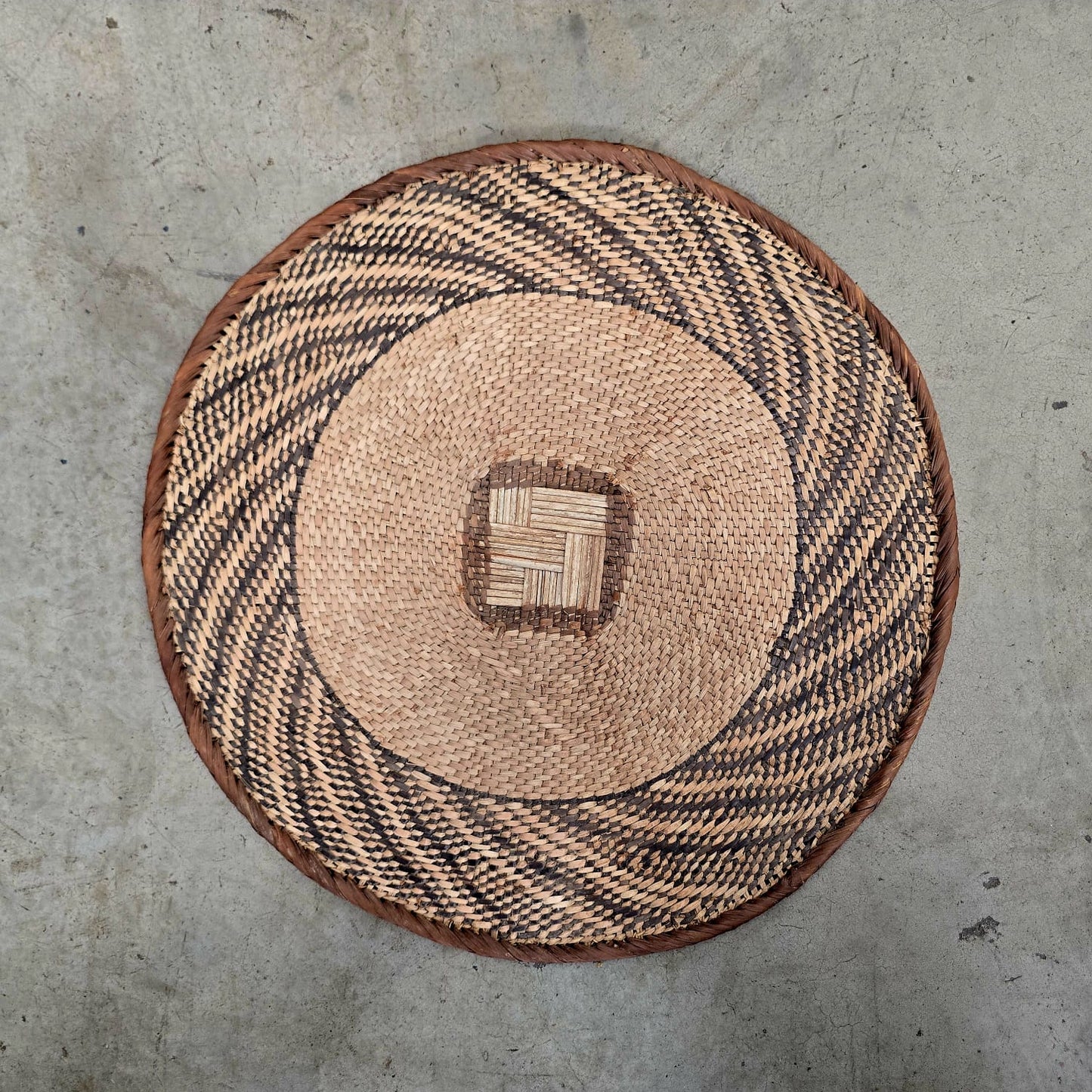 TONGA BASKET (ZIMBABWE) DISK 38-43D NAT