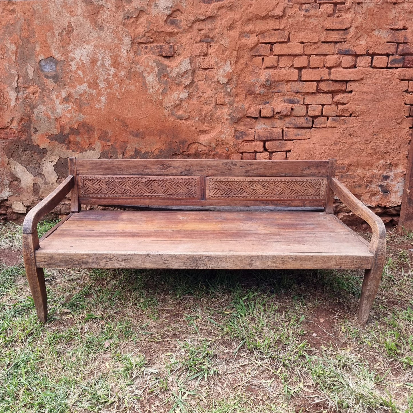 BALINESE BENCH (INDONESIA) 116L 54W 90H