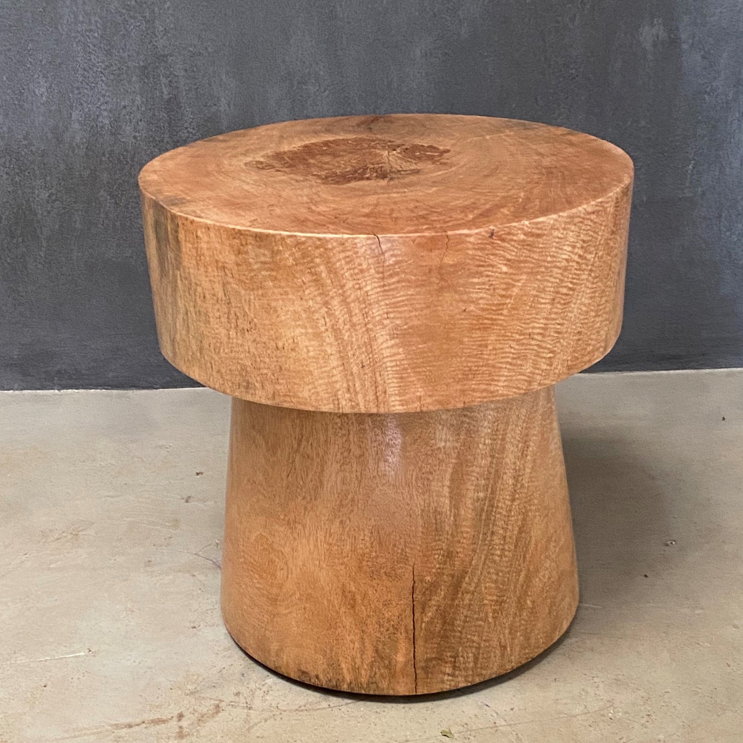 BALINESE SIDE-TABLE (INDONESIA) MUSHROOM 40L 40W 45H NAT
