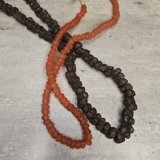 GLASS BEAD (GHANA) FLOWER PKT