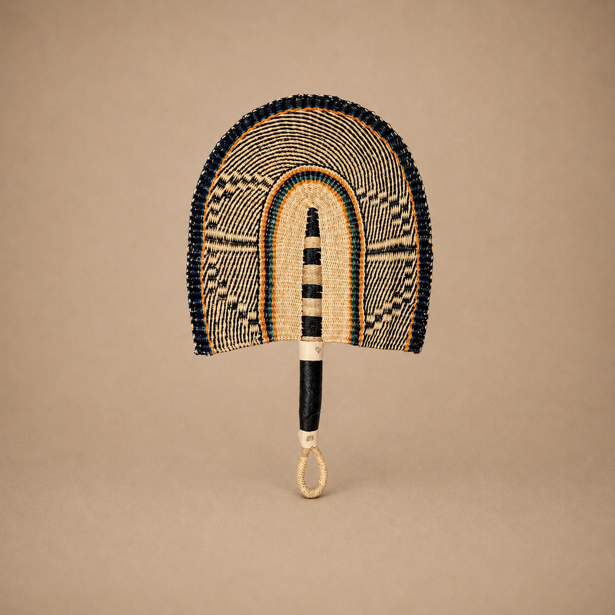 BOLGA FAN (GHANA) 45H 28W