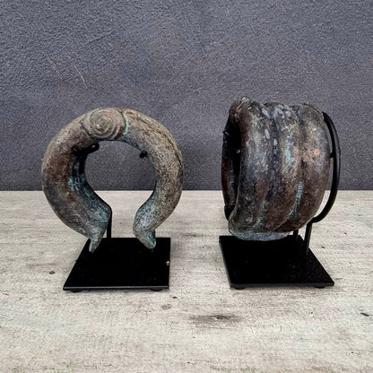 CURRENCY BANGLE (CAMEROON) 16H