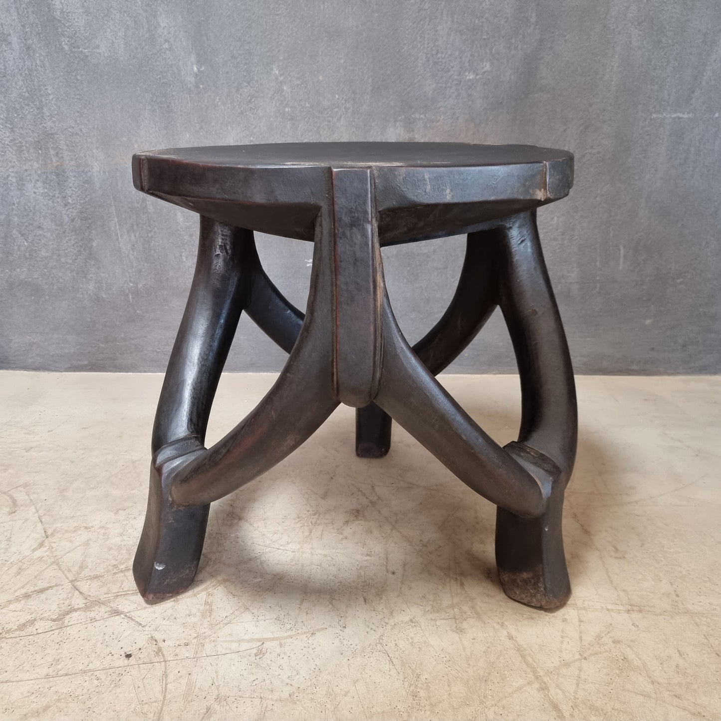 HEHE STOOL (TANZANIA) 44H 43D NAT