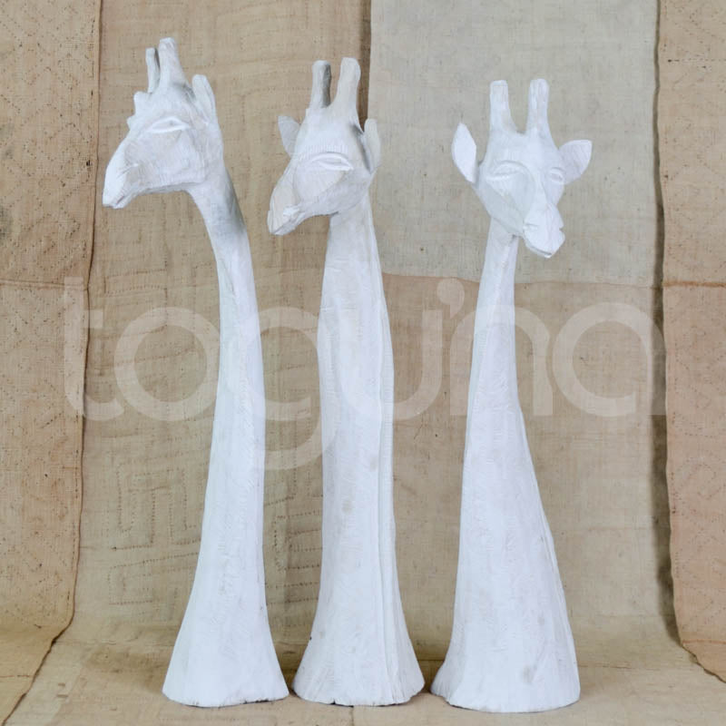 GIRAFFE HEAD (SWAZILAND) 60H WHITEWASH
