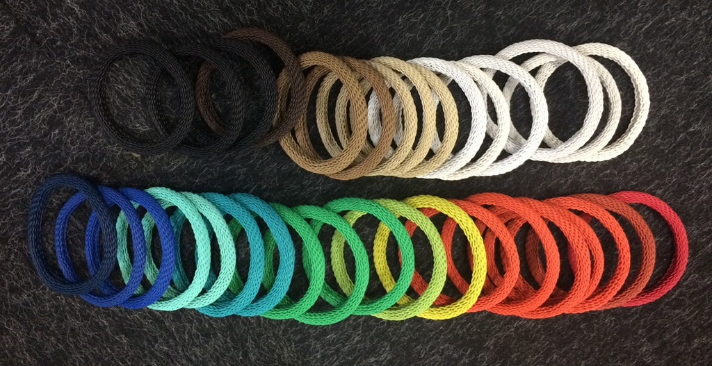 COPPER WIRE / PLASTIC BANGLE