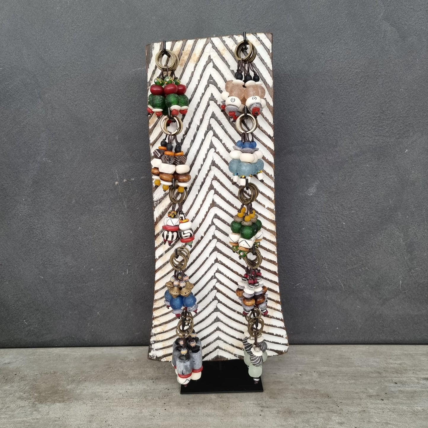 CUSTOMISED DISPLAY STAND FOR TOGUNA KEYRINGS