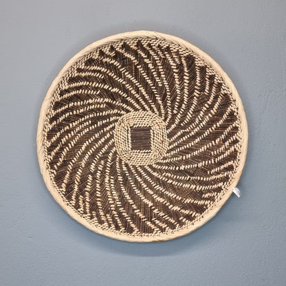 TONGA BASKET DBL WEAVE (ZAMBIA) PLATE 38-43D