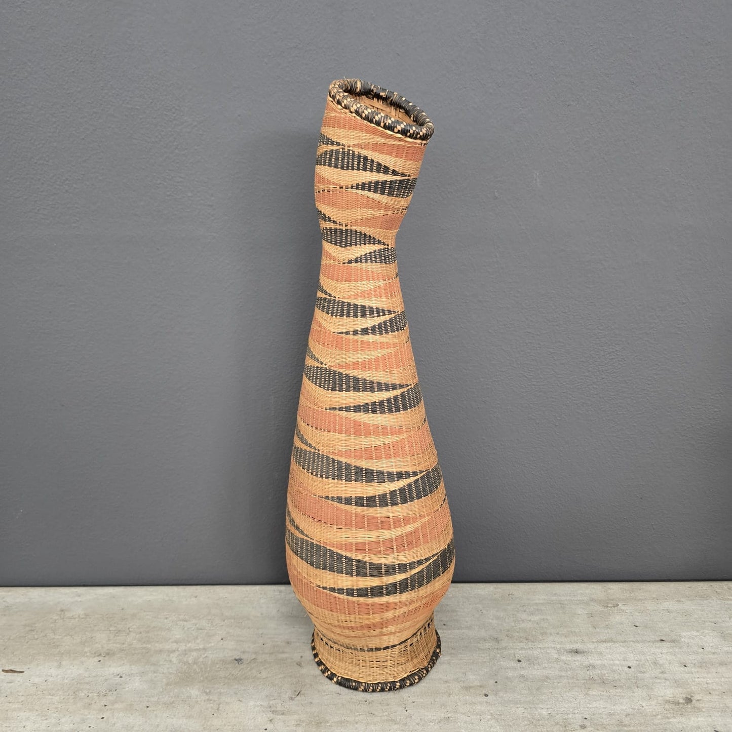 TUTSI VESSEL BASKET (RWANDA) 40-60H