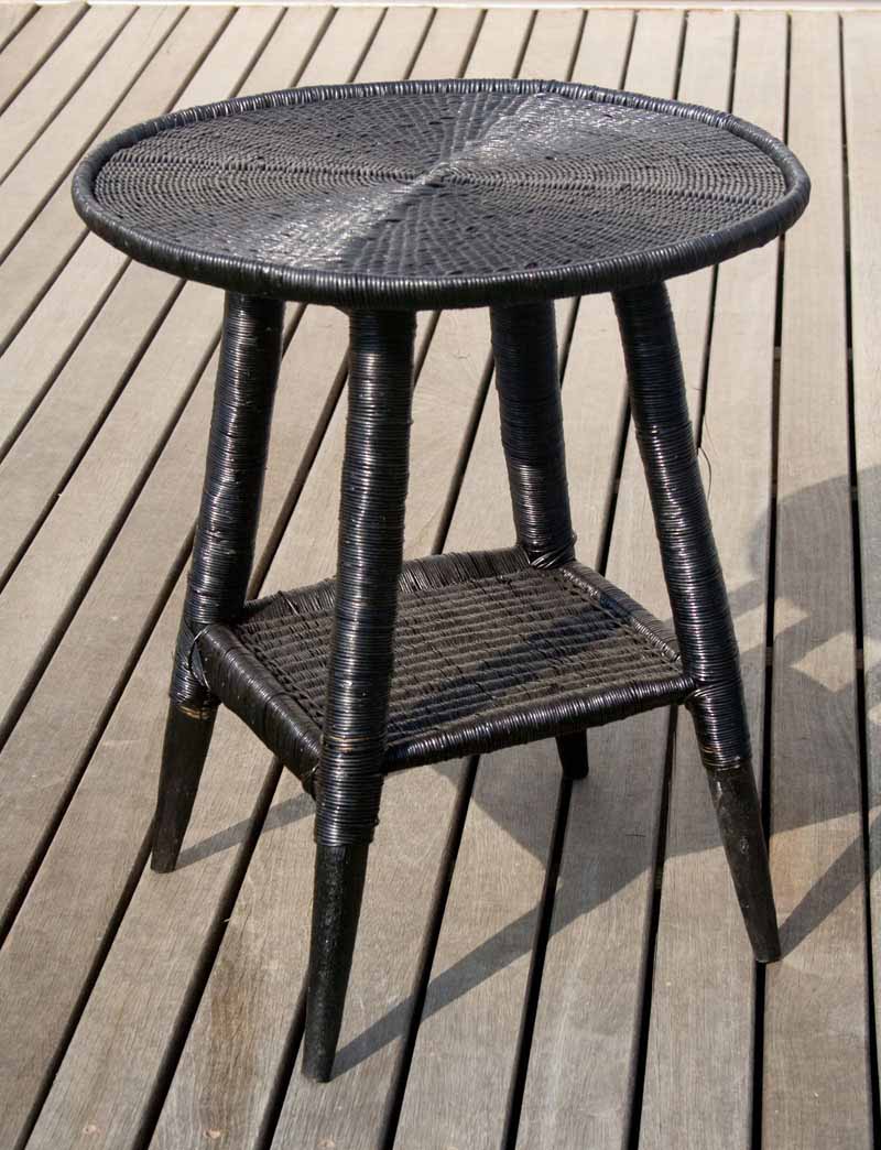 MALAWIAN ROUND TABLE (MALAWI) BLACK/VARNISH
