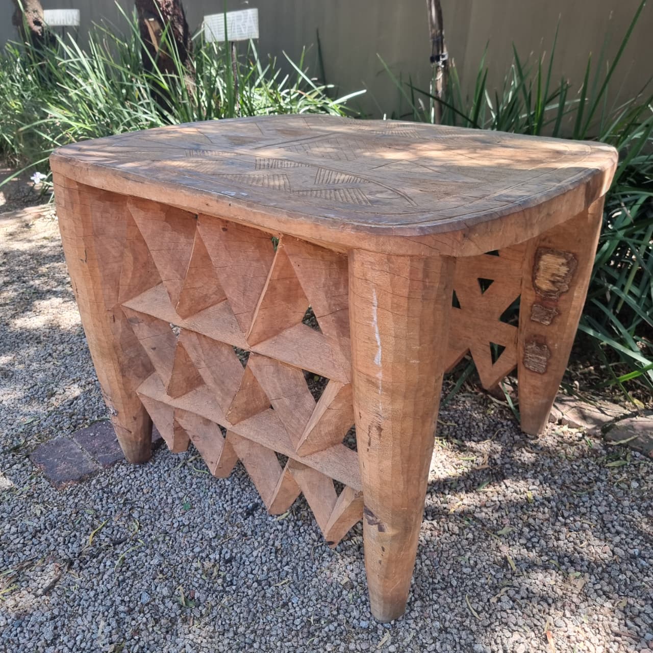 NUPE TABLE (NIGERIA) XXL 100L 89W 75H