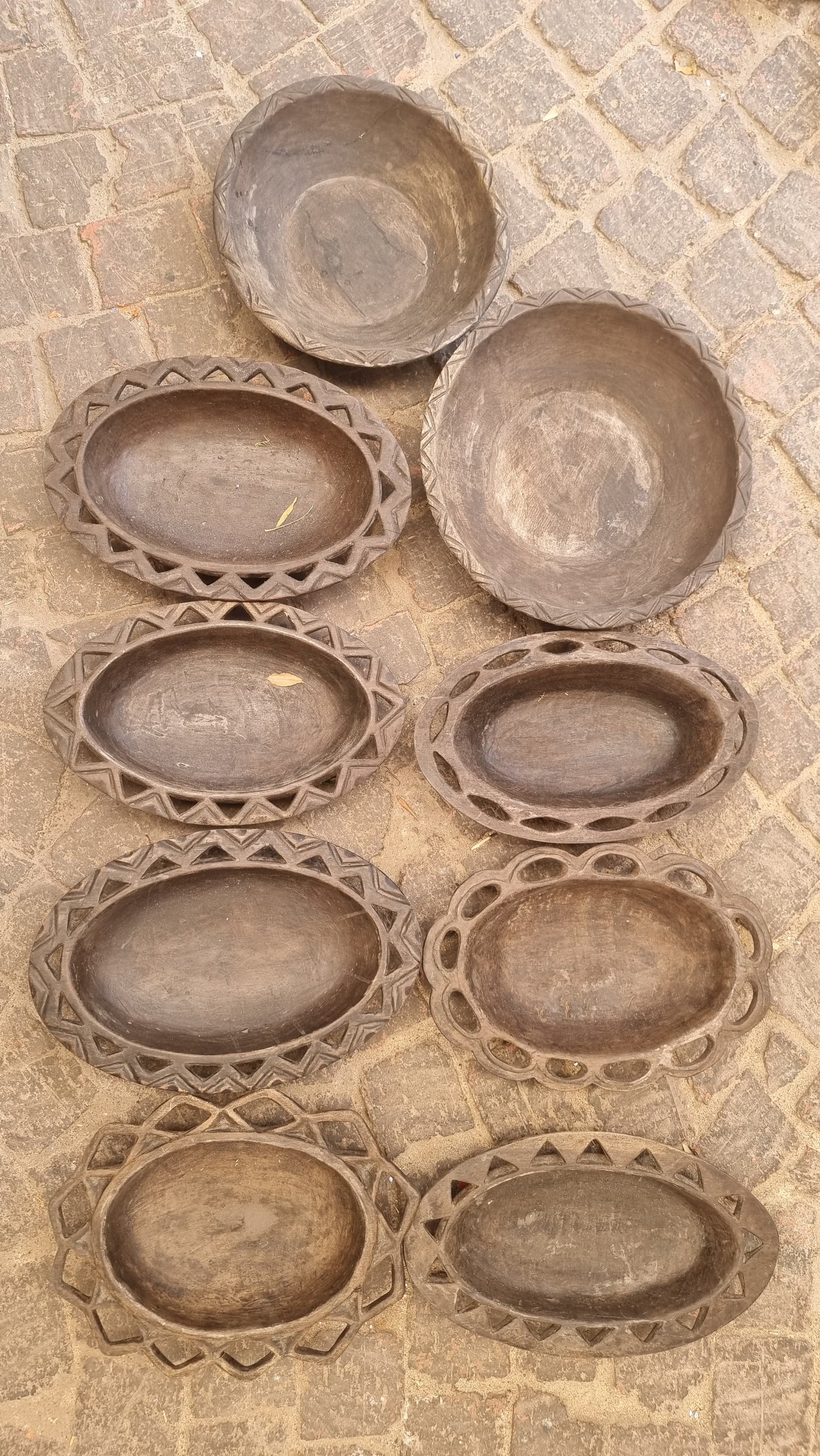 LOZI BOWL (ZAMBIA) 35-38D