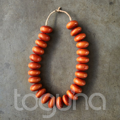 AFRICAN AMBER BEAD (KENYA) XL OVL +STAND