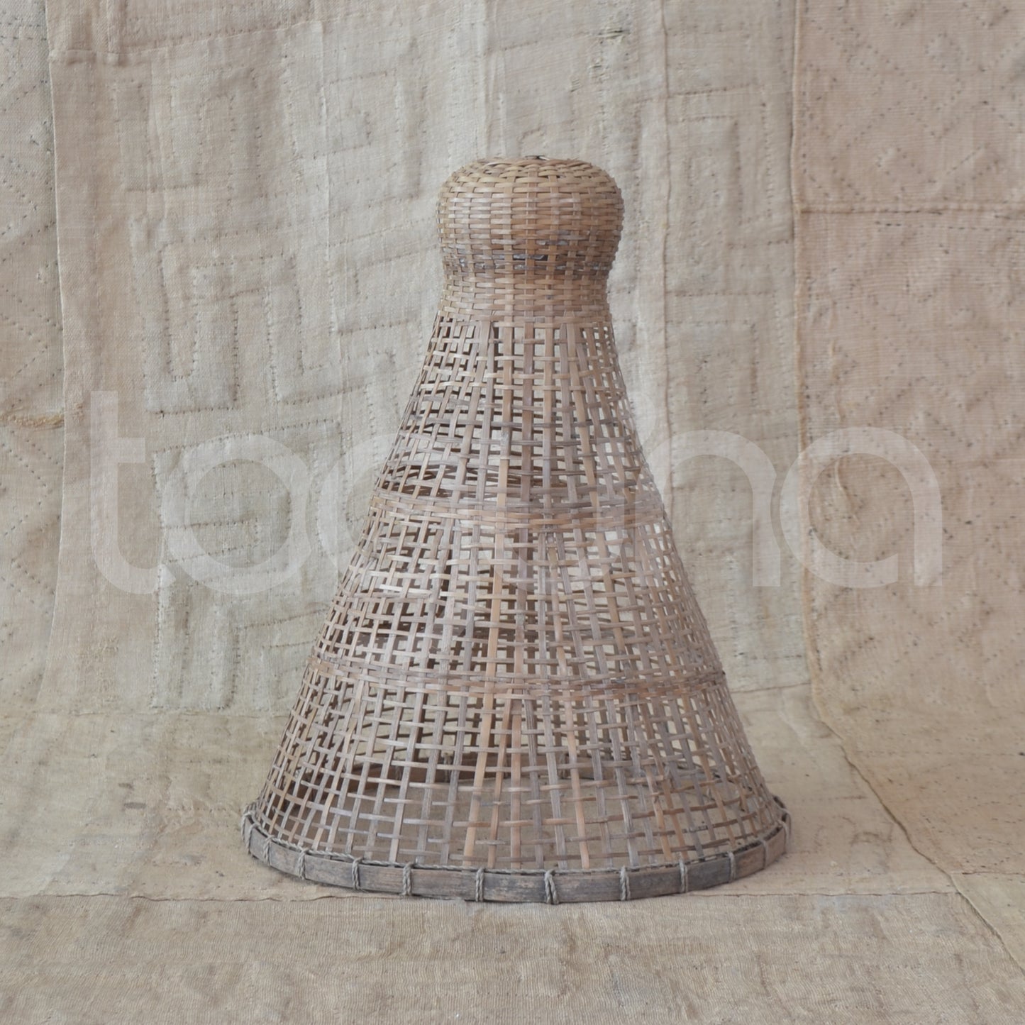 SHADE CONE 45H 35D BALI BAMBOO STRAIGHT