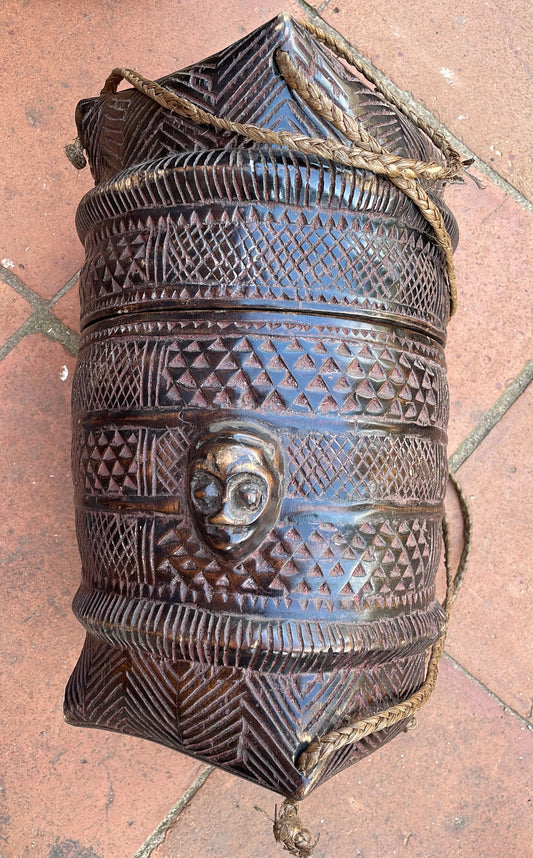 KUBA CEREMONIAL CONTAINER+LID (DRC)