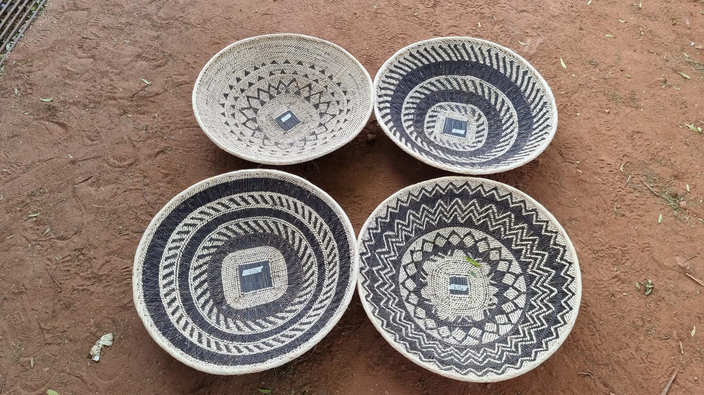 TONGA BASKET DBL WEAVE (ZAMBIA) PLATE 38-43D