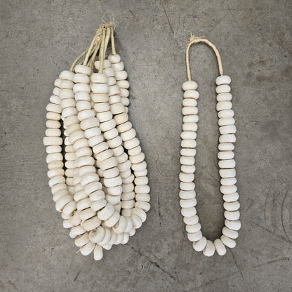 BONE BEAD (KENYA) MED WHT