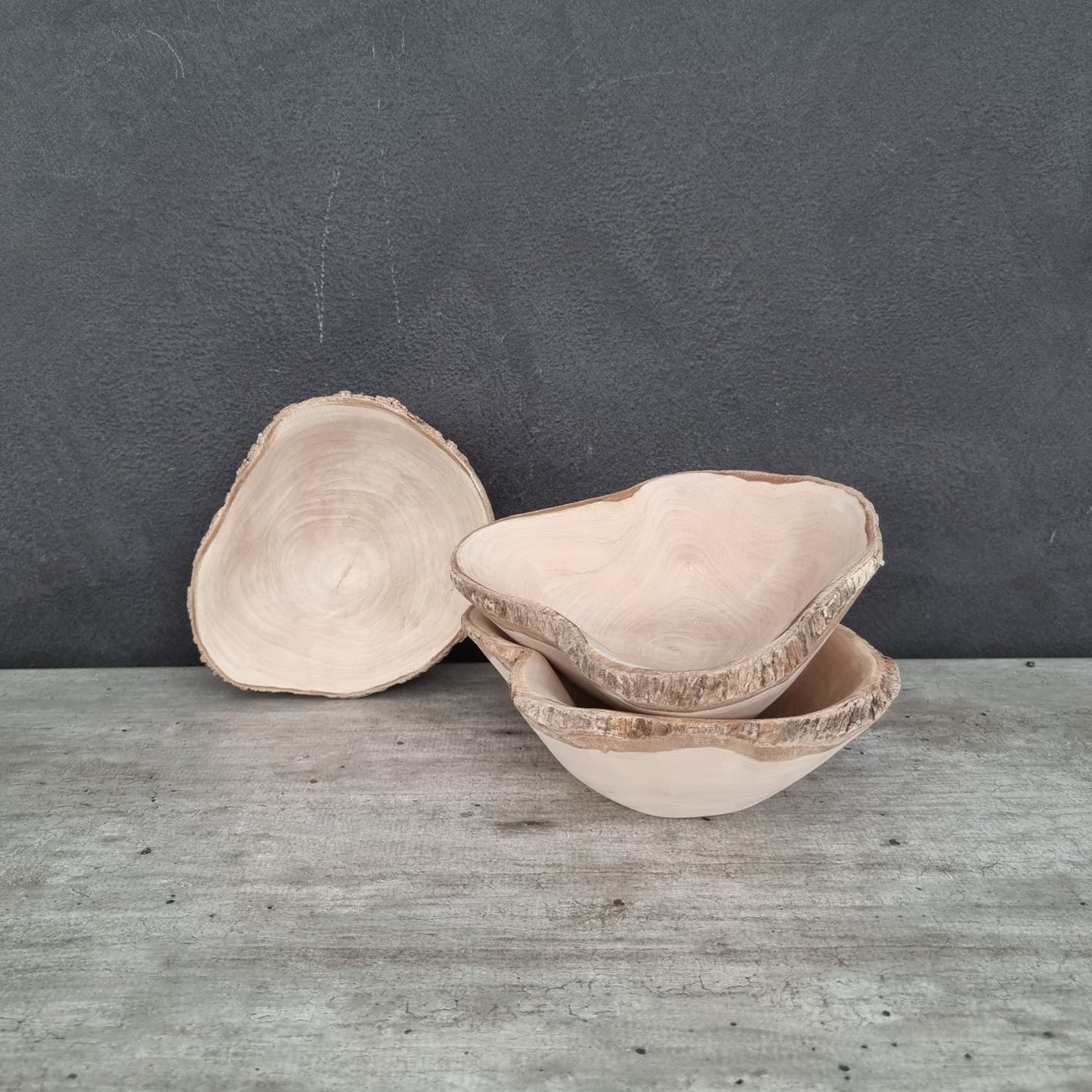 JACARANDA BOWL (SWAZILAND) 15-19D