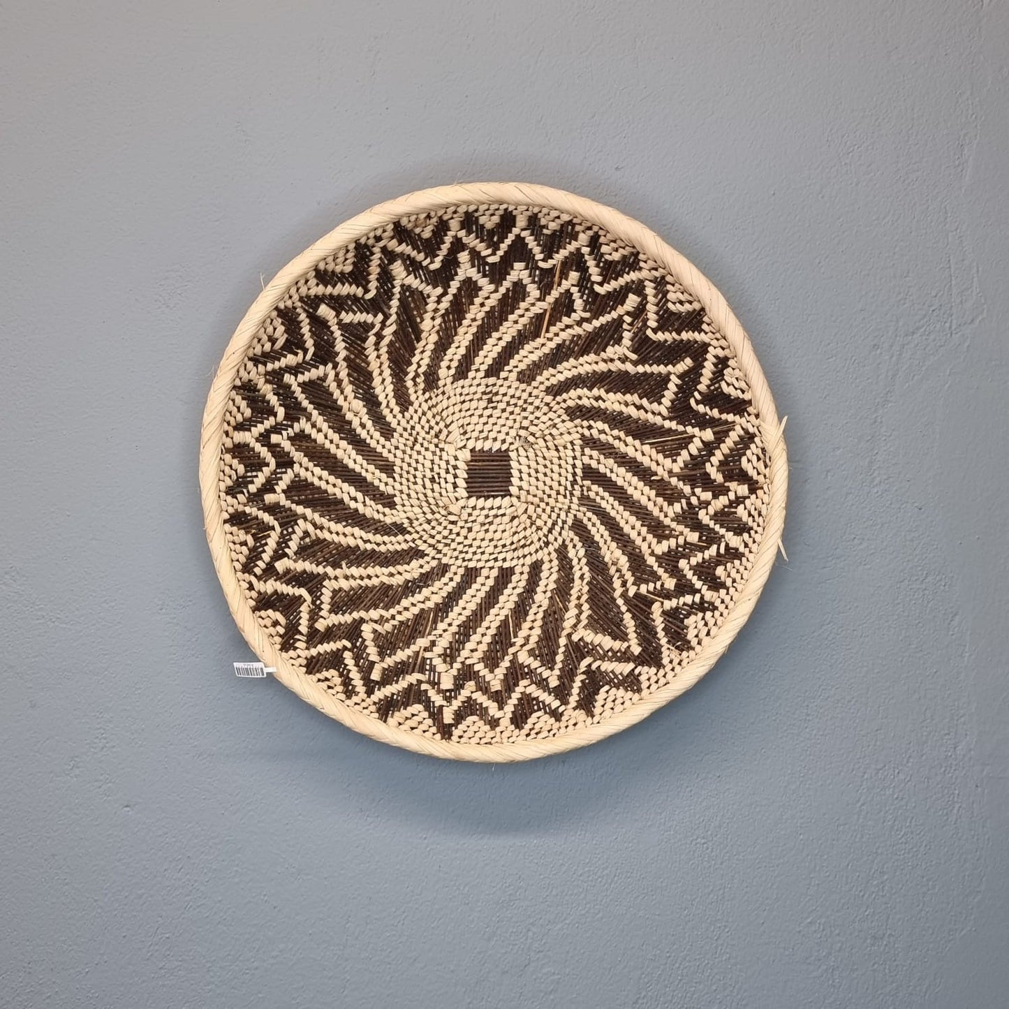 TONGA BASKET DBL WEAVE (ZAMBIA) PLATE 38-43D