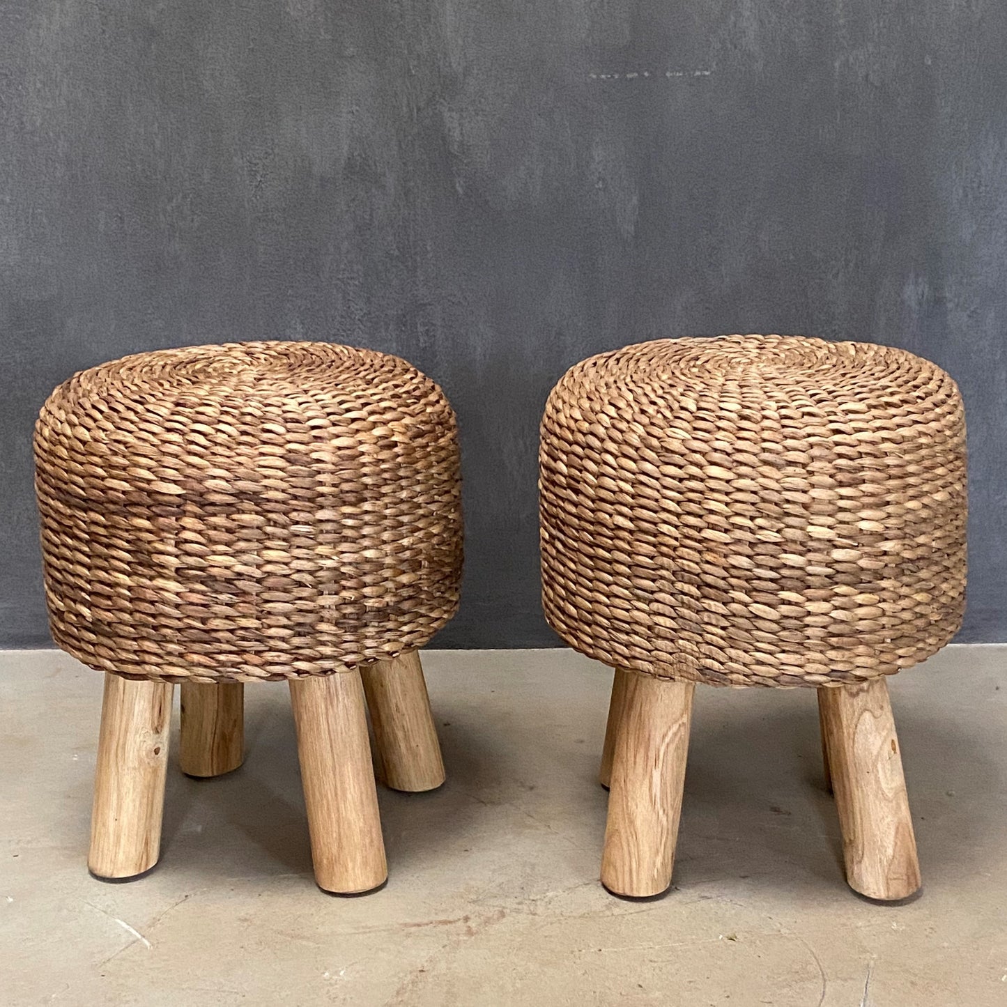 BALINESE STOOL (INDONESIA) WOVEN 40L 40W 45H NAT