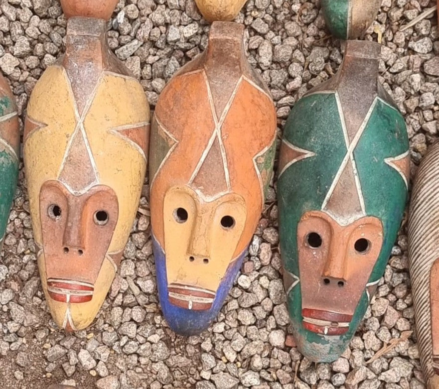 PASSPORT MASK (WEST AFRICA) 25H