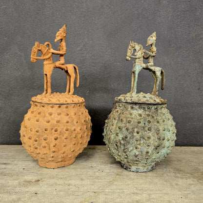 DOGON CEREMONIAL CONTAINER (MALI) SP