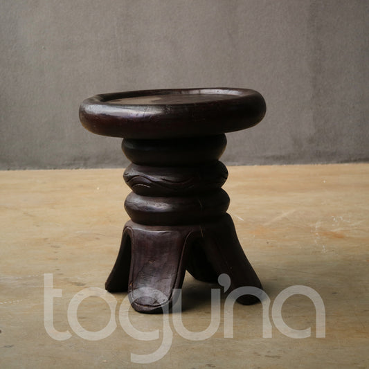 STOOL/SIDE-TABLE (CAMEROON) 40D 40H DARK
