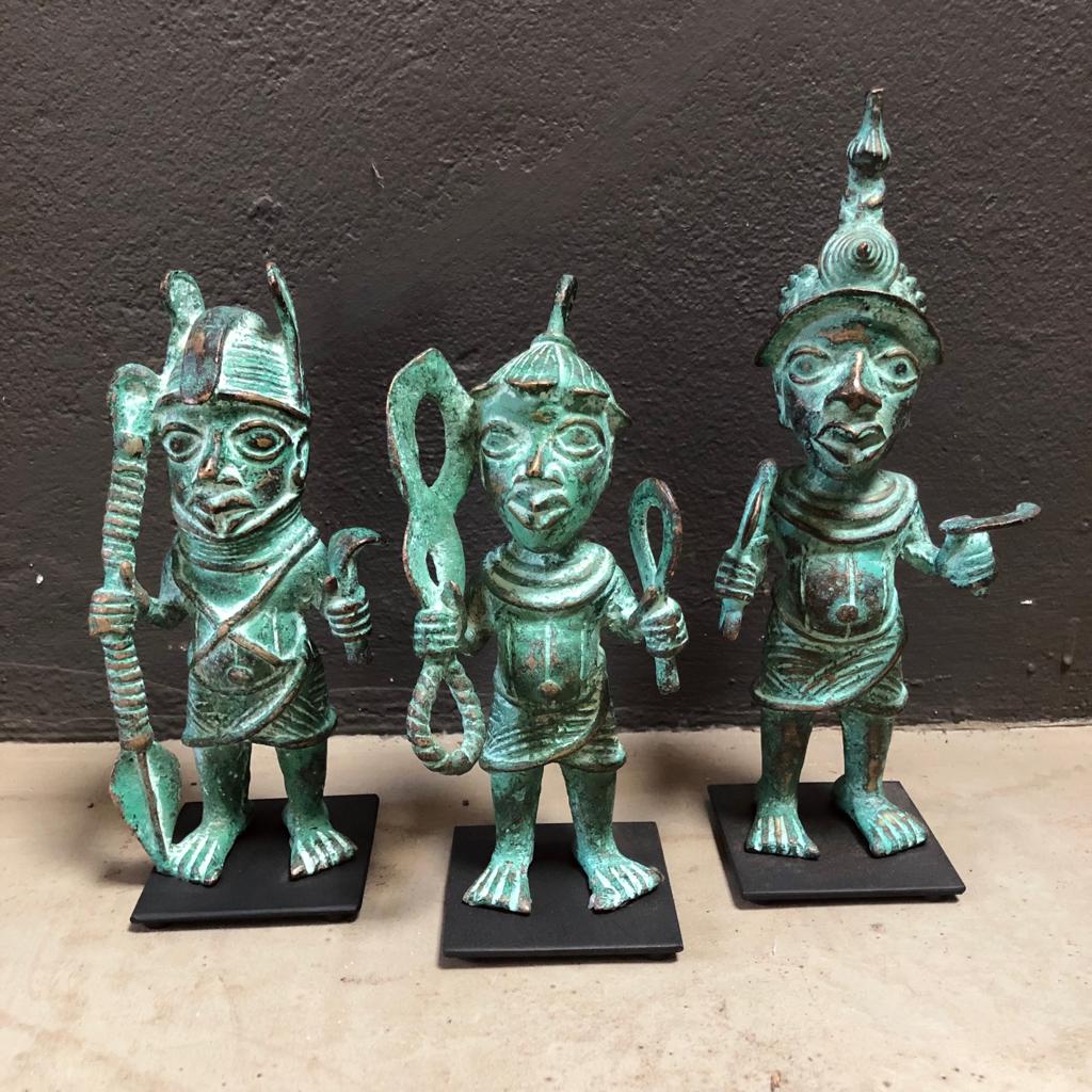 BENIN FIGURE (NIGERIA) 20H