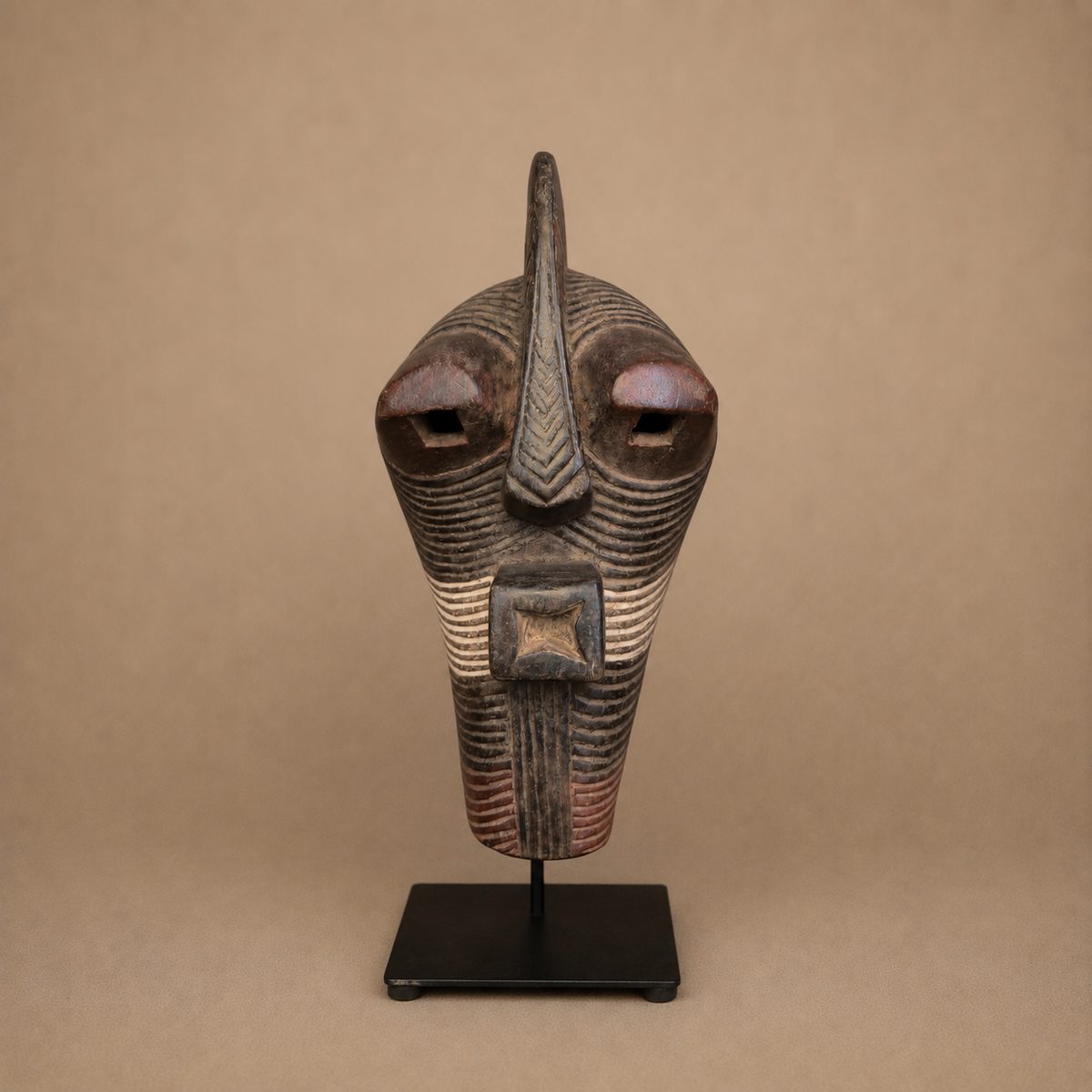 SONGYE MASK (REPUBLIC OF CONGO) 35-48H