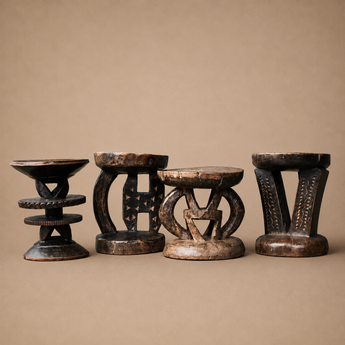 TONGA STOOL (ZIMBABWE) 20W 24H