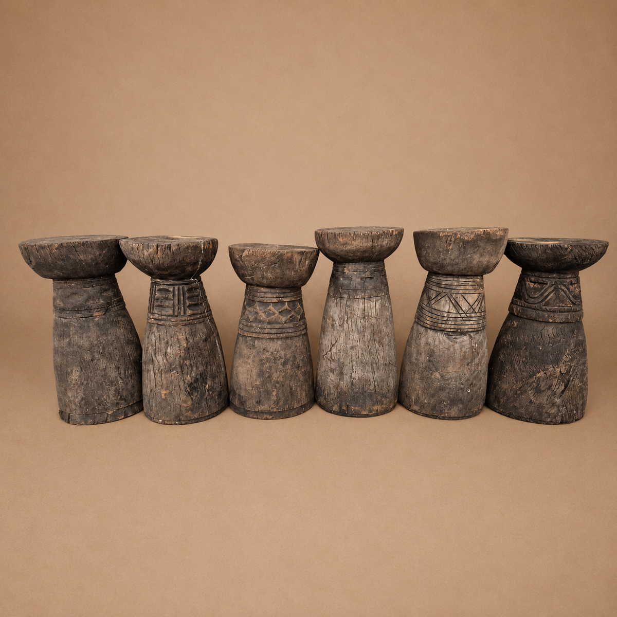 LOZI GRAIN MORTAR/SIDE-TABLE (ZAMBIA) 46H 25D NAT