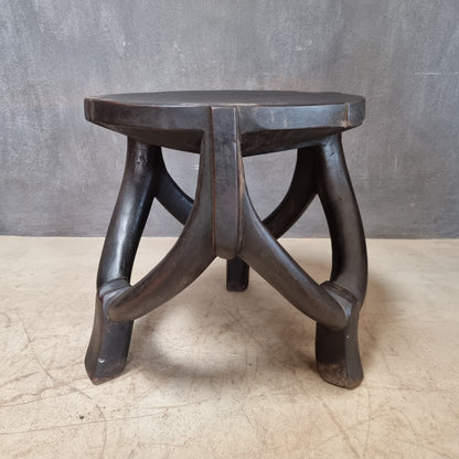 HEHE STOOL (TANZANIA) 44H 43D NAT