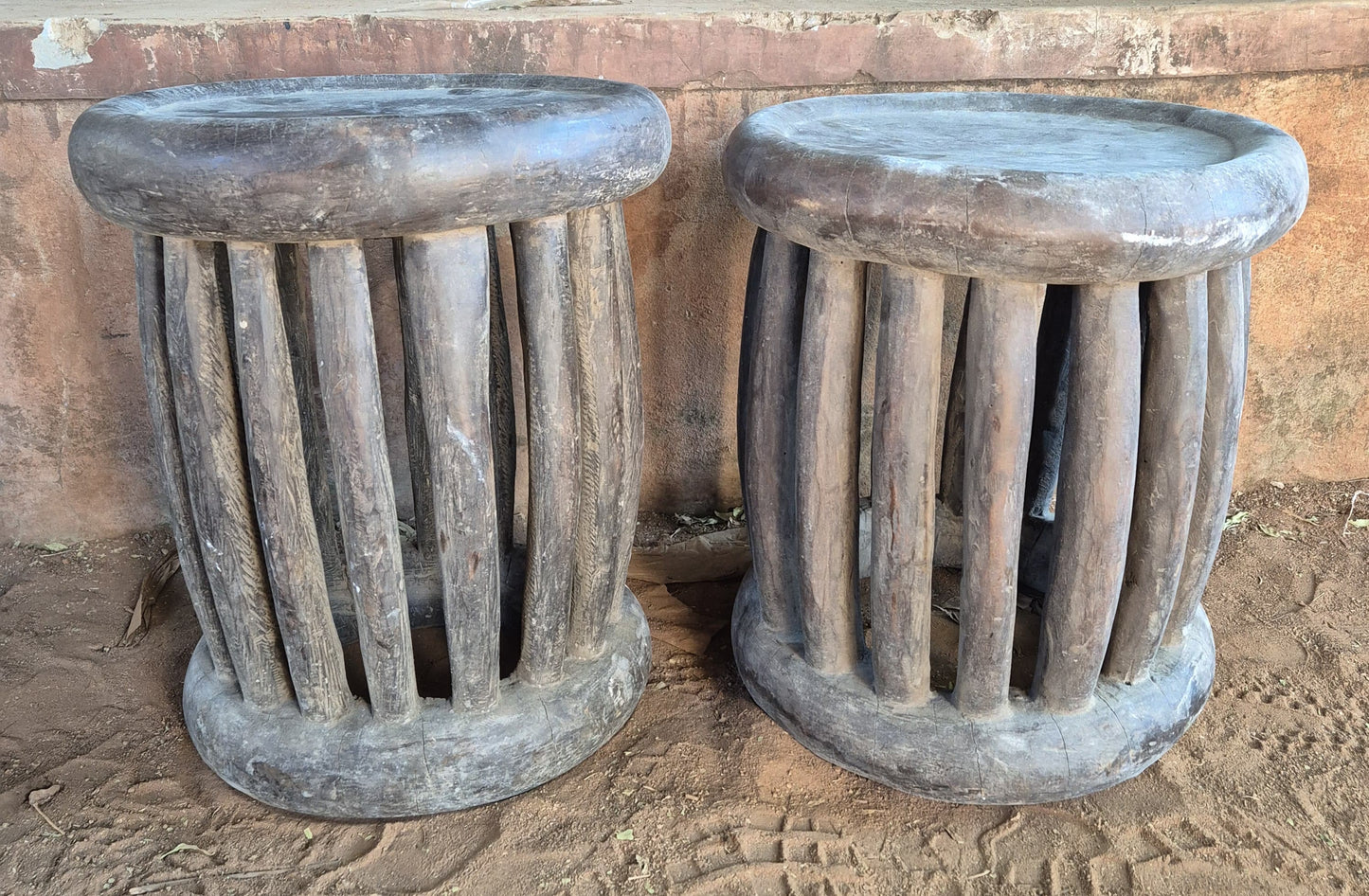 STOOL/SIDE-TABLE (CAMEROON) 40D 40H
