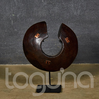 TUTSI BANGLE (RWANDA) 20W 22H