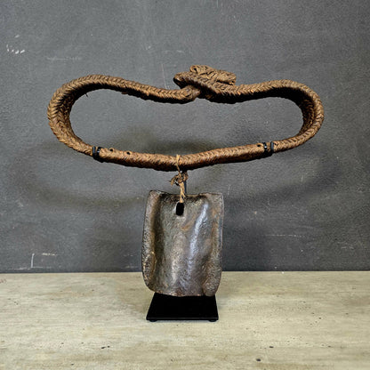 KARAMAJONG COW BELL (UGANDA) 15W 45H