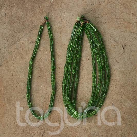 VASELINE BEAD GREEN SQU N/L