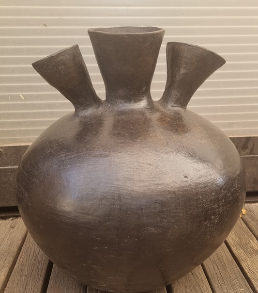 ZULU UKHAMBA POT (SOUTH AFRICA) H44 D40