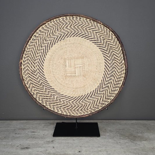 TONGA BASKET (ZIMBABWE) 38-43D NATURAL +STAND