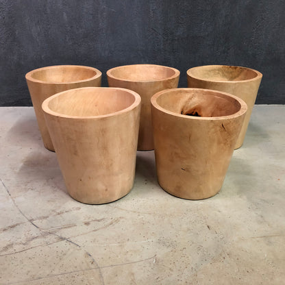 BALINESE PLANTER (INDONESIA) 20L 20W 15H NAT